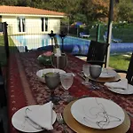 Bed & Breakfast Casa De Trajinha