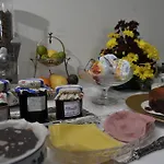 Casa De Trajinha Bed & Breakfast 3*