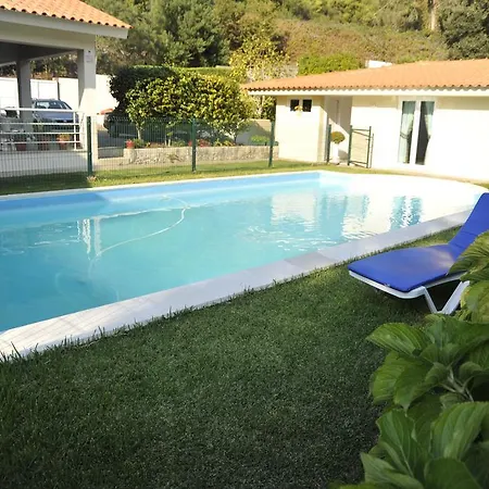 Casa De Trajinha 3*